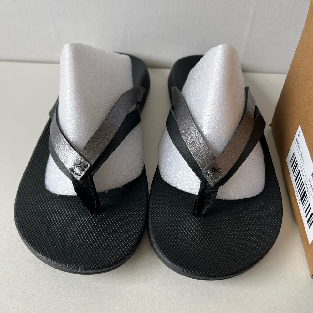 Women’s KURU Kala Sieva Metallic Flip Flops, NEW IN BOX, Size 9 - Picture 4 of 14
